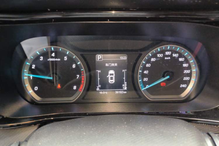 Used Oshan X5 2021 Revised Version 1.5T DCT Luxury Edition