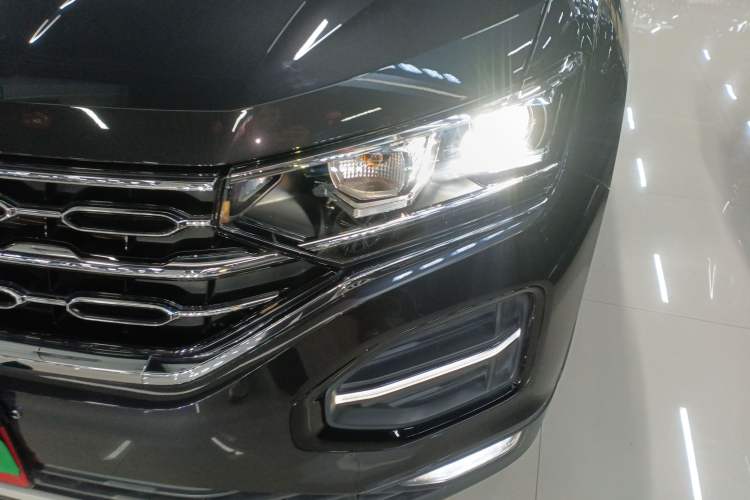 Used Volkswagen Tayron 2021 330TSI Two-Wheel-Drive 3rd Anniversary Limited Edition