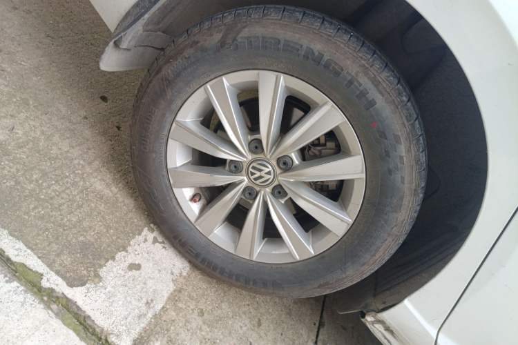 Used Volkswagen Lavida 2019 1.5L Automatic Fashion Edition China VI
