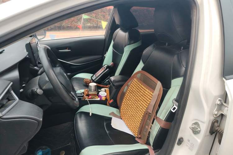 Used Toyota Corolla 2022 Dual-Motor 1.8L E-CVT Pioneer Edition Left Front Seat