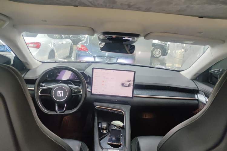 Used Zeekr 001 2021 Ultra-Long Range Single-Motor WE Edition Center Console