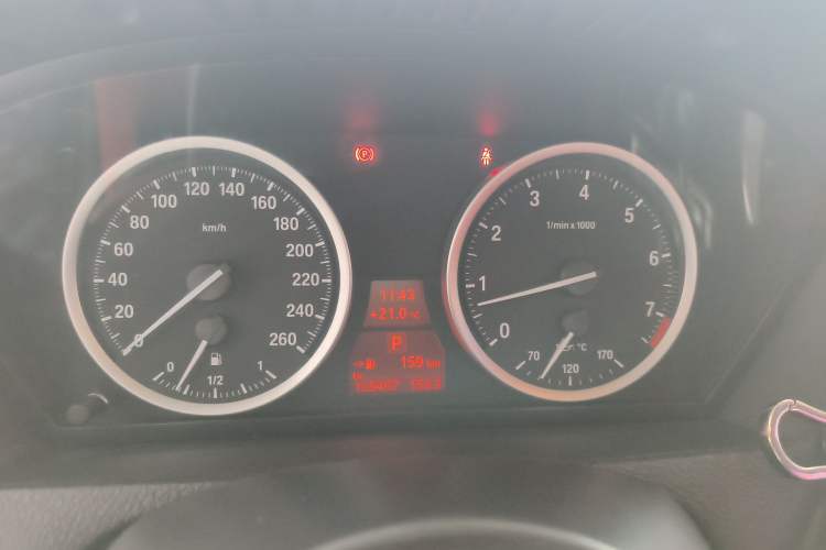 Used BMW X6 2014 xDrive35i Sport model Instrument Cluster