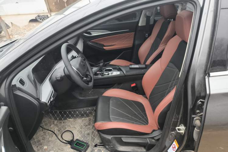 Used Changan Eado 2023 Changan Edition PLUS Blue Whale NE 1.4T GDI DCT Prestige Version