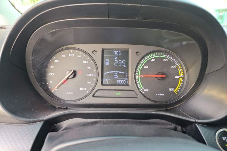 Used Roewe Clever 2021 302 km New Four-Seater Super-Efficient Version Instrument Cluster