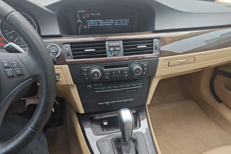 Used BMW 3 Series 2012 325i Luxury Edition