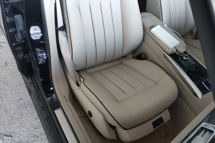 Used Mercedes-Benz E-Class 2015 Restyled E 260 L Sport Edition