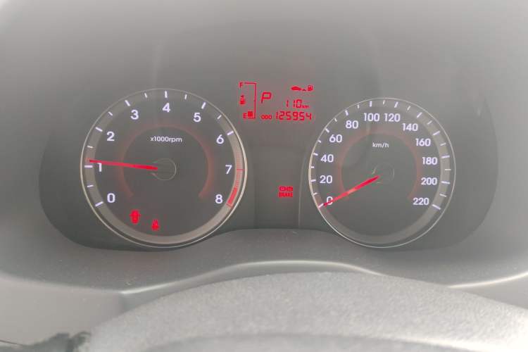 Used Hyundai Verna (older generation) 2010 Sedan 1.4L Automatic Fashionable GT Model Instrument Cluster