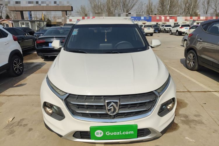Used Baojun 510 2017 1.5L Manual Fashion Model
