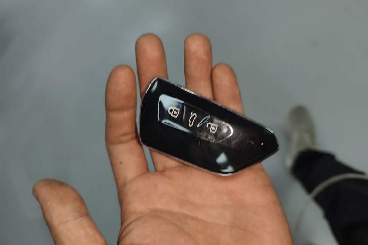 Used Volkswagen ID.4 CROZZ 2022 Long-Range PRO Edition
