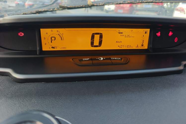 Used Citroen C-Quatre 2013 Hatchback 1.6L Automatic LeShang Model Instrument Cluster