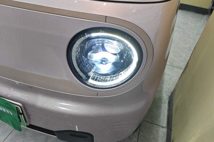 Used Geely Galaxy Panda 2023 Panda Mini 200km Endurance Bear
