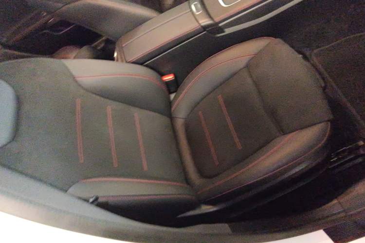 Used Mercedes-Benz A-Class 2024 Updated A 200 L Fashion Version
