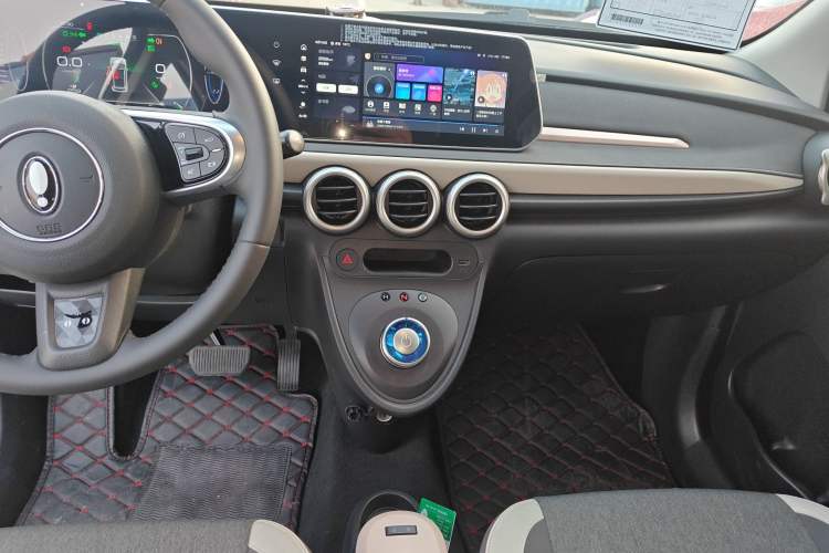 Used ORA Black Cat 2022 351 km Range Luxury Version Lithium-Ion Battery