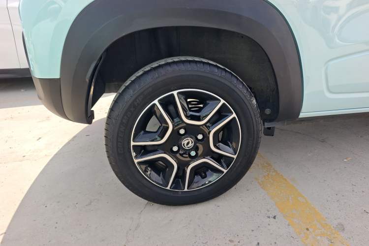 Used Dongfeng NAMMI BOX 2022 Chasing Wind Edition 331 km Standard Model Exterior 3