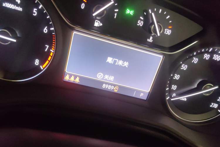 Used Buick Regal 2023 552T Smart Enjoyment Version Odometer Close Up