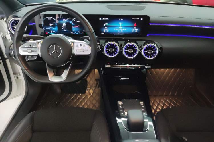 Used Mercedes-Benz A-Class 2021 A 200 L Sport Sedan Fashion Model