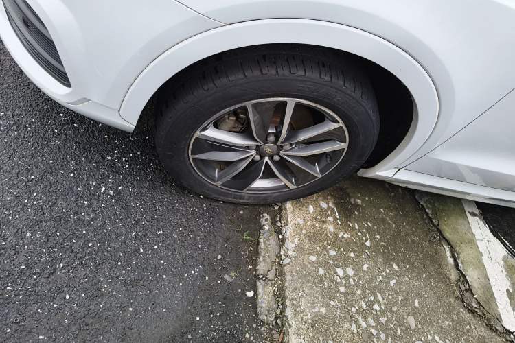 Used Audi Q3 2017 30 TFSI Fashion Model