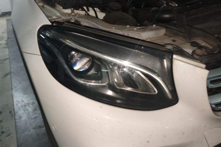 Used Mercedes-Benz GLC 2019 GLC 260 4MATIC Luxury Model