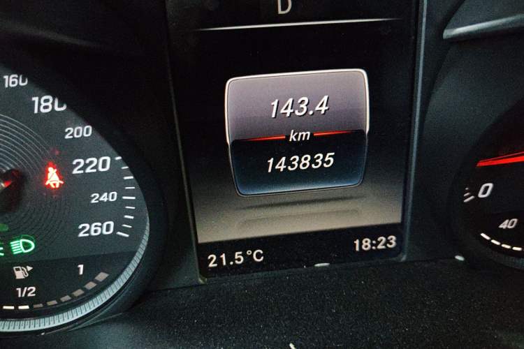 Used Mercedes-Benz C-Class 2018 C 180 L Fashion Edition Sport Version
