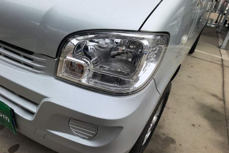 Used Wuling Zhiguang 2020 1.2L Practical Model China VI LSI
