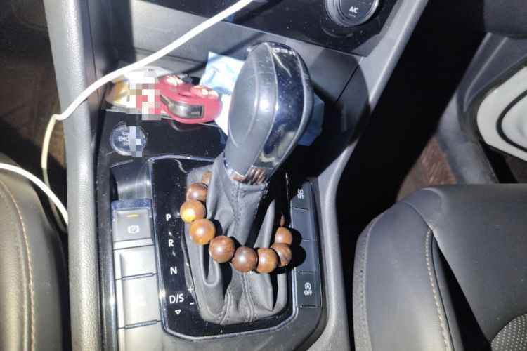 Used Volkswagen Tharu 2020 280TSI Two-Wheel Drive Luxury Plus Version China VI Standard Gear Lever