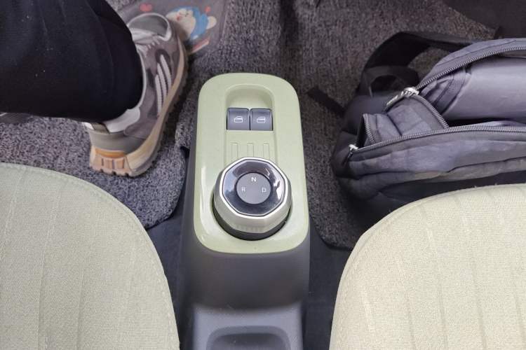 Used Geely Galaxy Panda 2024 Panda Mini 200km Endurance Bear