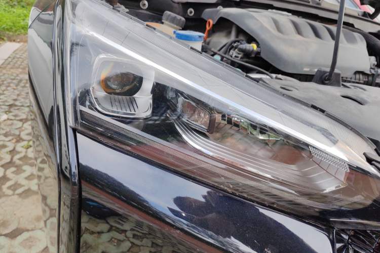 Used Dongfeng Aeolus Yixuan 2021 230T Automatic Zuiying Knight Edition
