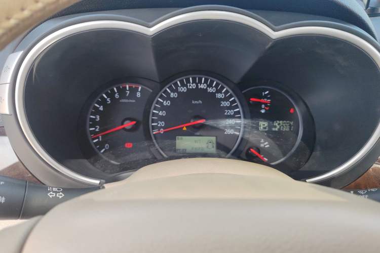 Used Nissan Quest 2015 3.5L SL
