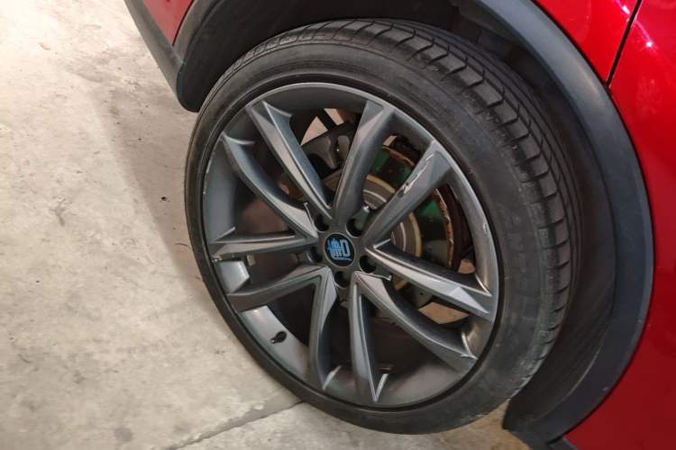 Used BYD Tang New Energy 2018 DM 2.0T All-Wheel Drive Smart Connectivity Luxury Model 7 Seats China V Emission Standard