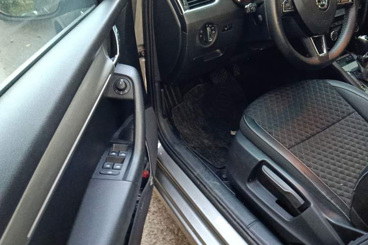 Used Skoda Octavia 2019 TSI230 DSG Luxury Edition
