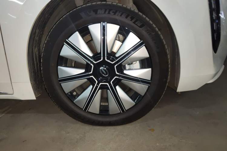 Used GAC Trumpchi E8 New Energy 2024 150km Dragon Roar Starry Night+
