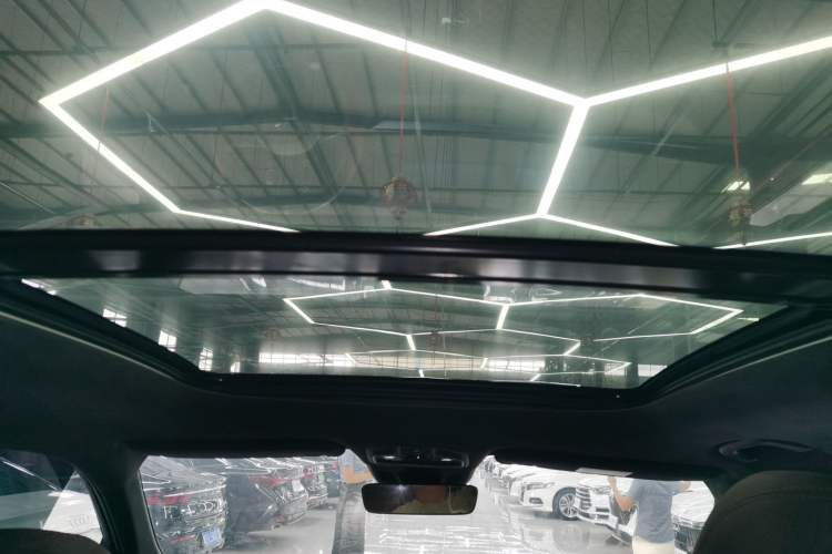 Used Geely Auto Monjaro L 2021 2.0TD DCT EVO Two-Wheel Drive Prestige Version
