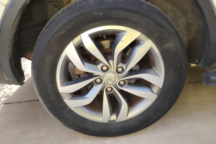 Used BAIC Senova X65 2015 2.0T Manual Elite Edition