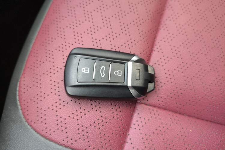 Used Dongfeng Aeolus AX7 2021 PRO 1.6T Automatic Glory Edition
