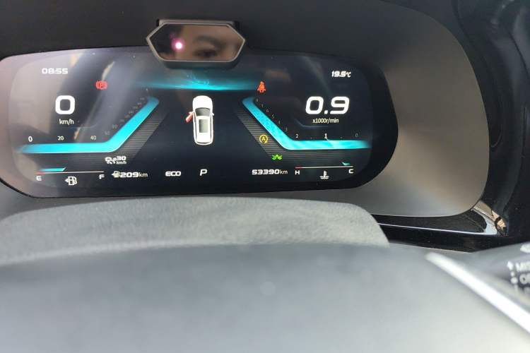 Used CHANGAN OSHAN X7 PLUS 2022 1.5T Blue Whale Edition Automatic Geeker Navigation Model Odometer Close Up