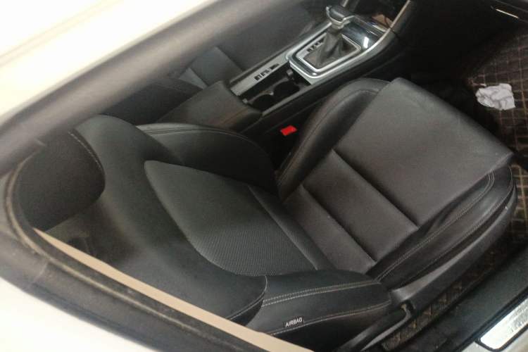 Used CHANGAN Ruicheng CC 2021 Blue Whale Edition 1.5T DCT Luxury Model Right Front Seat