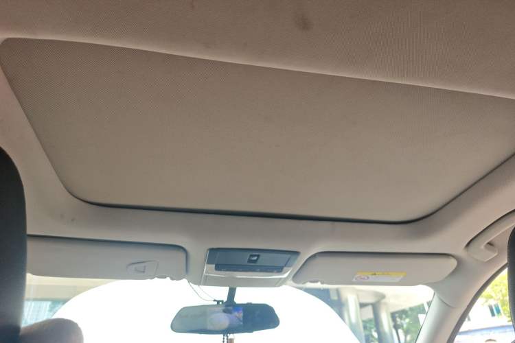 Used Nissan Teana 2019 2.0L XL Comfort Edition Headliner