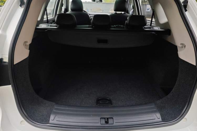 Used Roewe RX5 2019 20T Two-Wheel Drive Automatic 4G Connected Platinum Edition