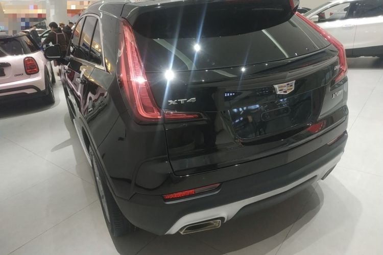 Used Cadillac XT4 2020 28T Two-Wheel-Drive Leading Version