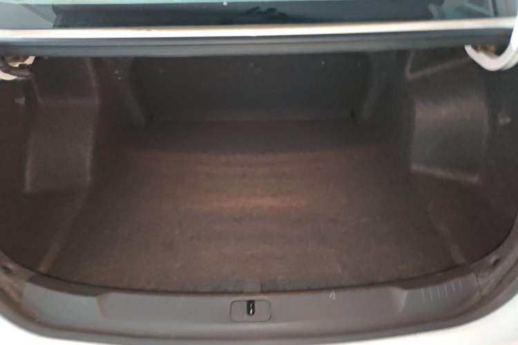 Used Chevrolet Monza 2020 Light Hybrid RS 330T Automatic Comfort Edition