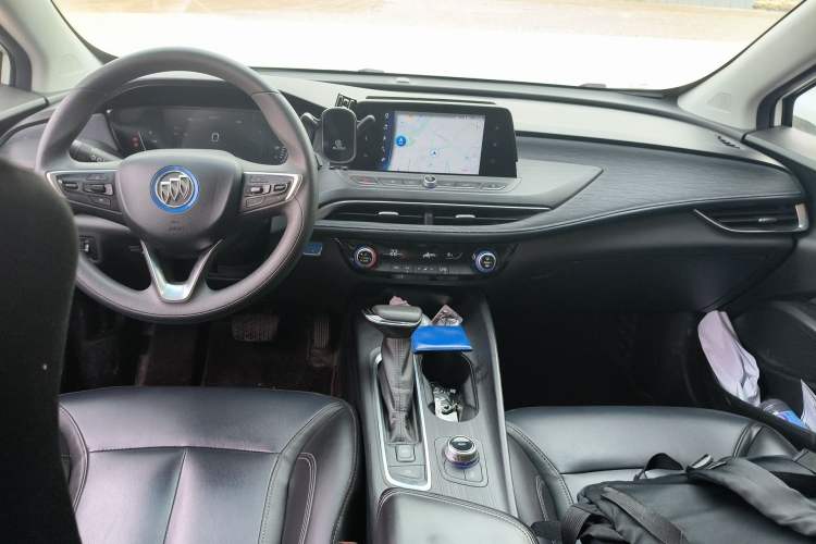 Used Buick Velite 6 2022 Connected & Shared PLUS Center Console