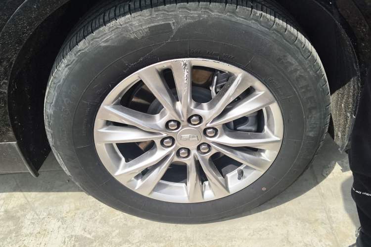 Used Cadillac XT5 2022 2.0T Two-Wheel Drive Luxury Version
