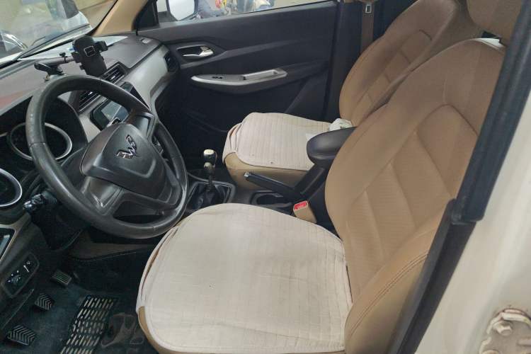 Used Wuling Hongguang 2018 1.5L S Comfort Model L2B
