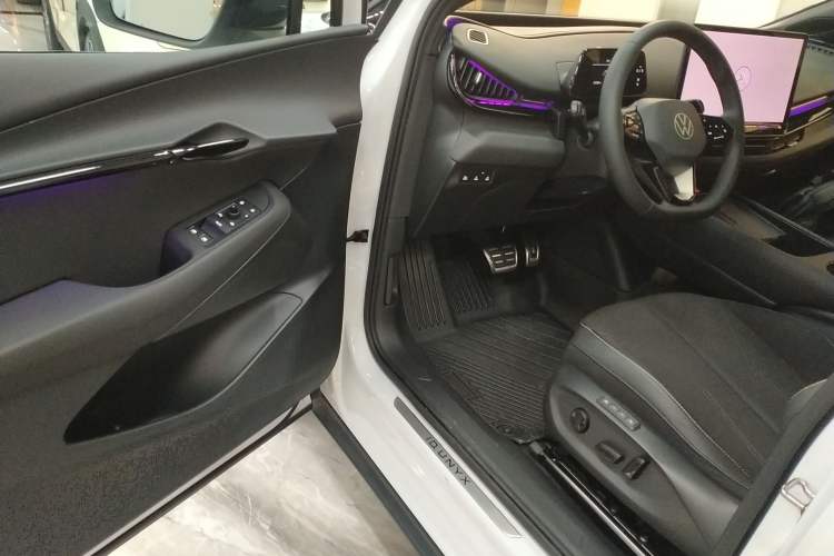 Used Volkswagen ID.UNYX 2024 Revised Pro Long-Range Version Driver Seat