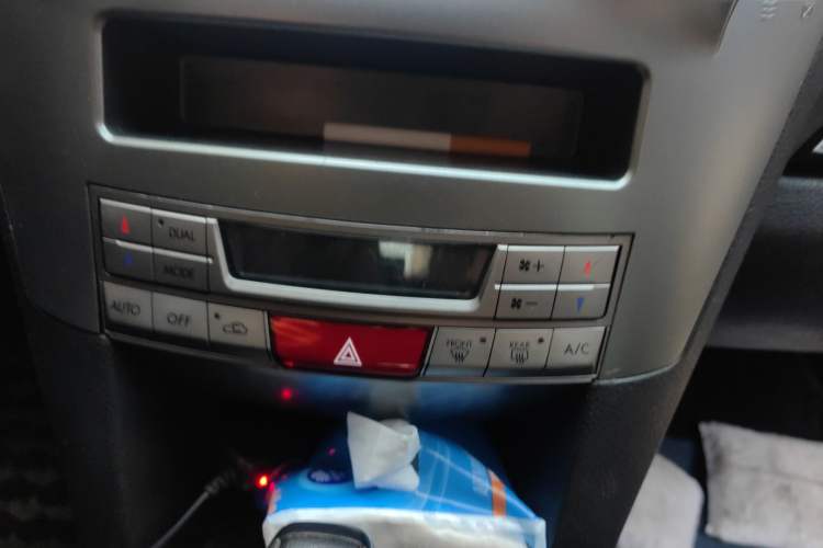 Used Subaru Outback 2011 2.5i Luxury Edition