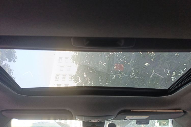 Used Toyota Levin 2019 Dual-Engine 1.8H E-CVT Luxury Edition China VI Standard Headliner