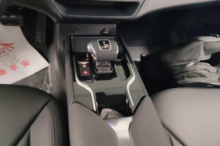 Used Hongqi E-QM5 2023 Revised Version Basic Travel Edition