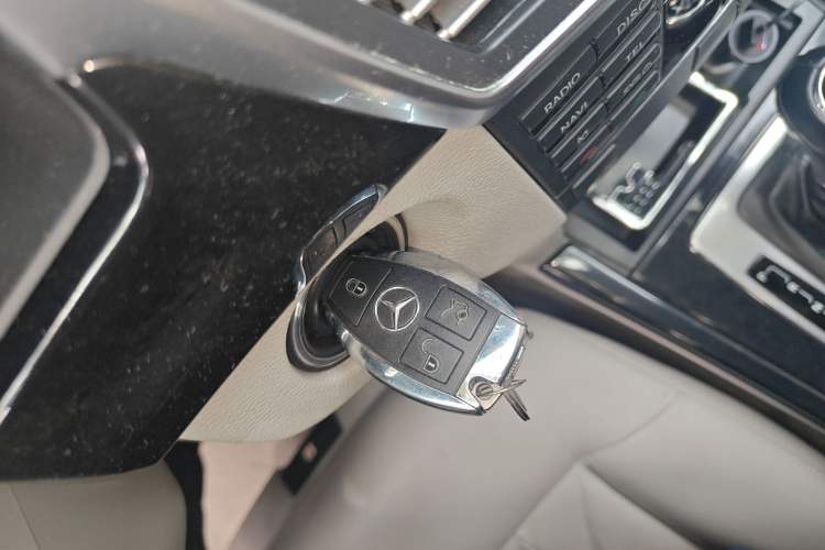 Used Mercedes-Benz E-Class 2010 E 200 CGI Elegant Model