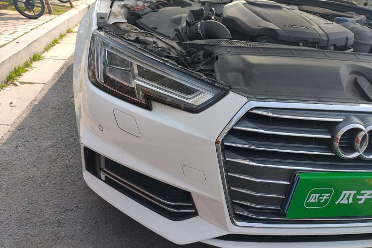 Used Audi A4L 2018 30th Anniversary Edition 40 TFSI Sport Edition