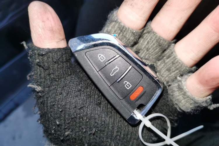 Used Hyundai Santa Fe 2019 380 TGDi DLX Automatic All-Wheel Drive Prestige PLUS (HTRAC) China VI